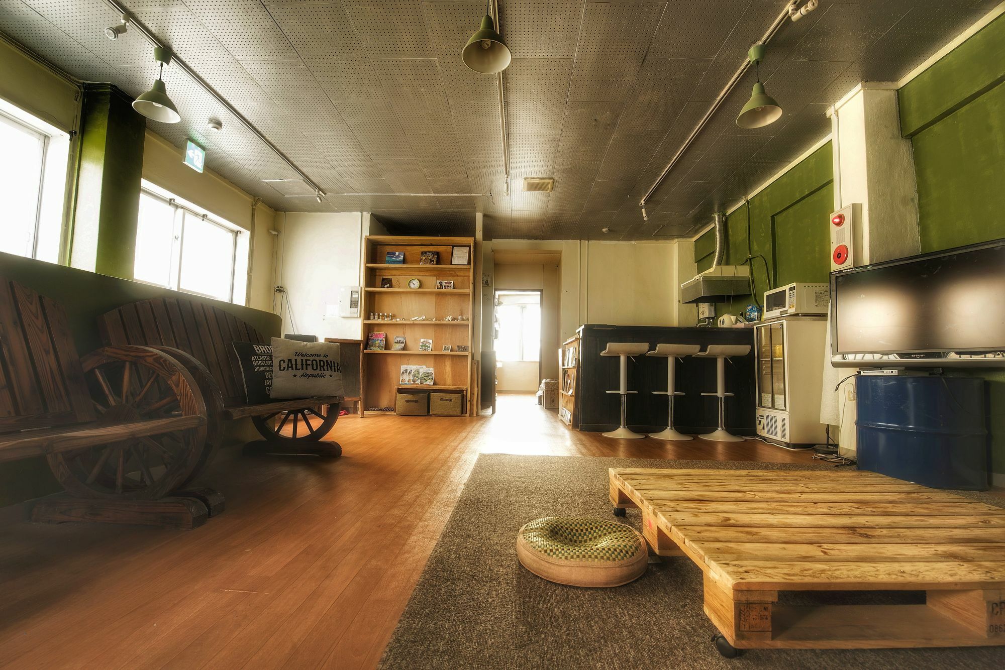 Next Tainment Naha Hostel Exterior photo